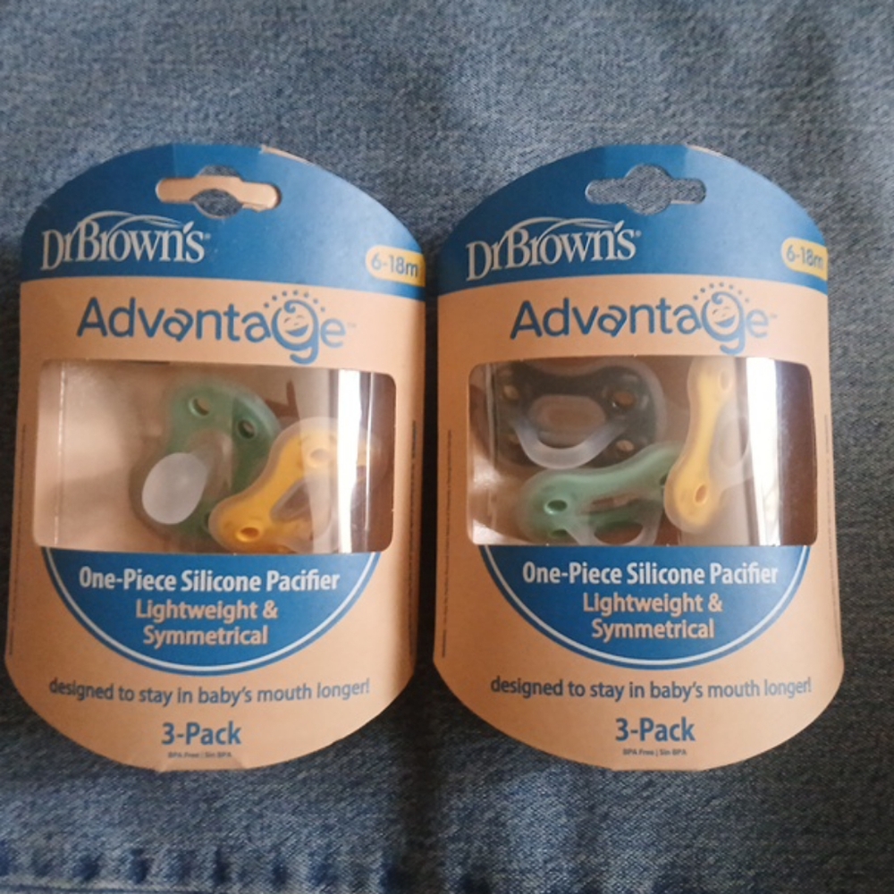 Advantage Silicone Pacifier 3-Pack - Green, Yellow, Blue